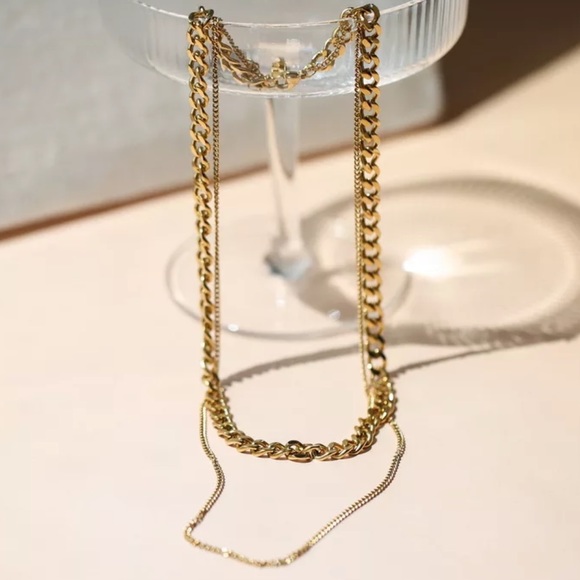 GP Double Layer Chain Necklace - Picture 3 of 4